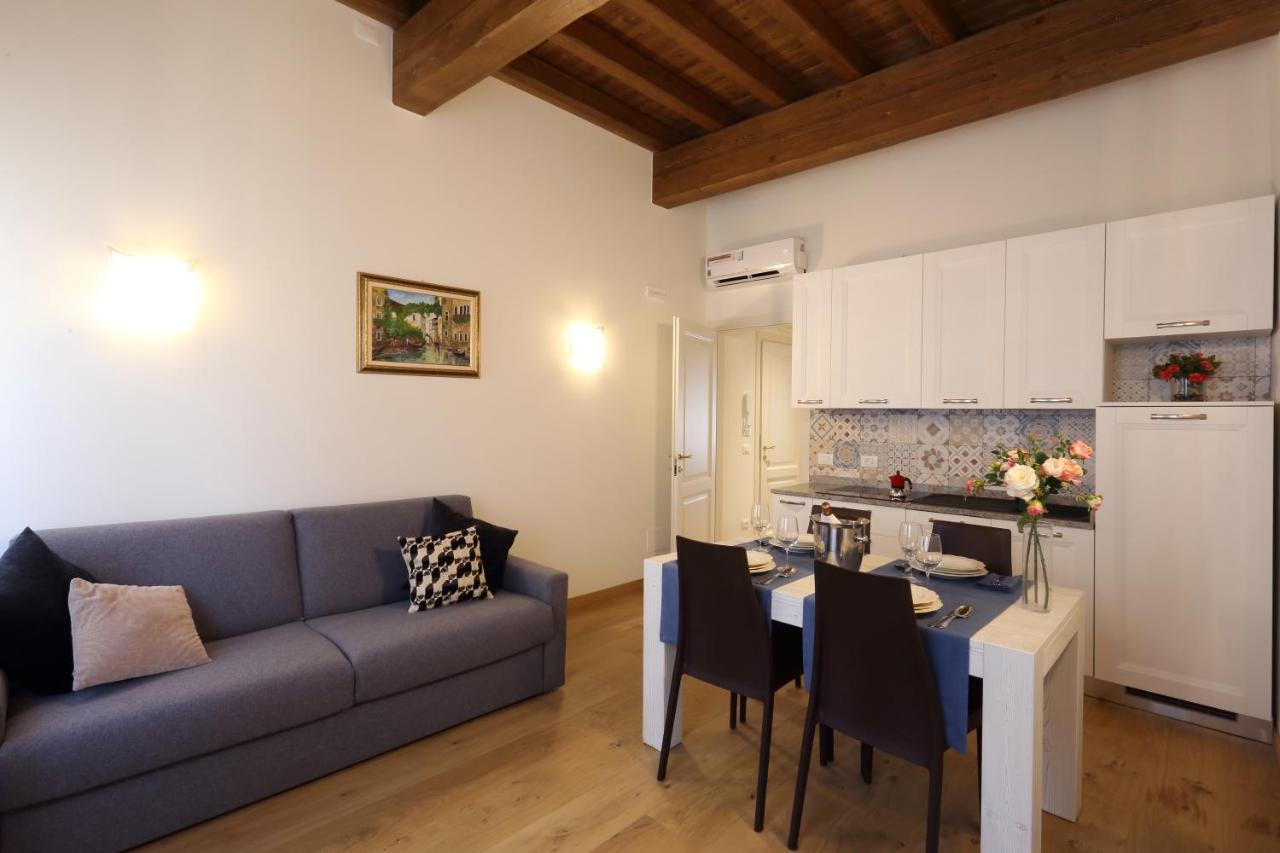 Ca' Del Pittor Apartments - Tiziano Венеция Екстериор снимка